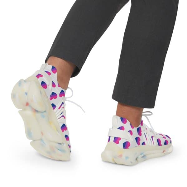 Bisexual Heart Men's Mesh Sneakers - Image 19